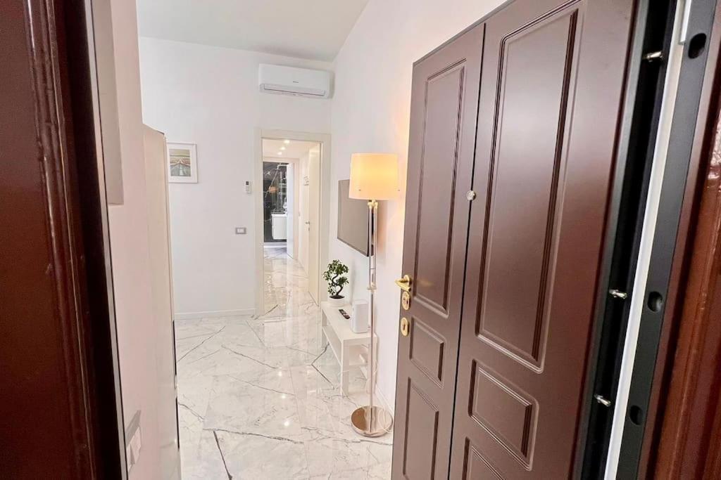 Ferienwohnung Urban House - Modern Flat Navigli Milan Center Exterior foto