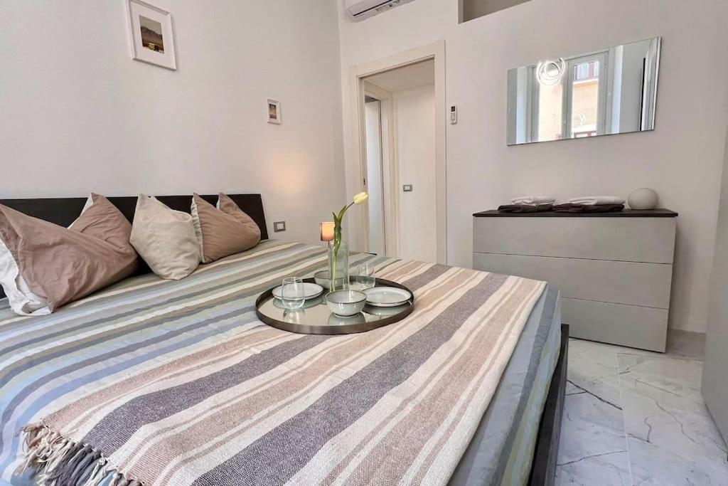 Ferienwohnung Urban House - Modern Flat Navigli Milan Center Exterior foto